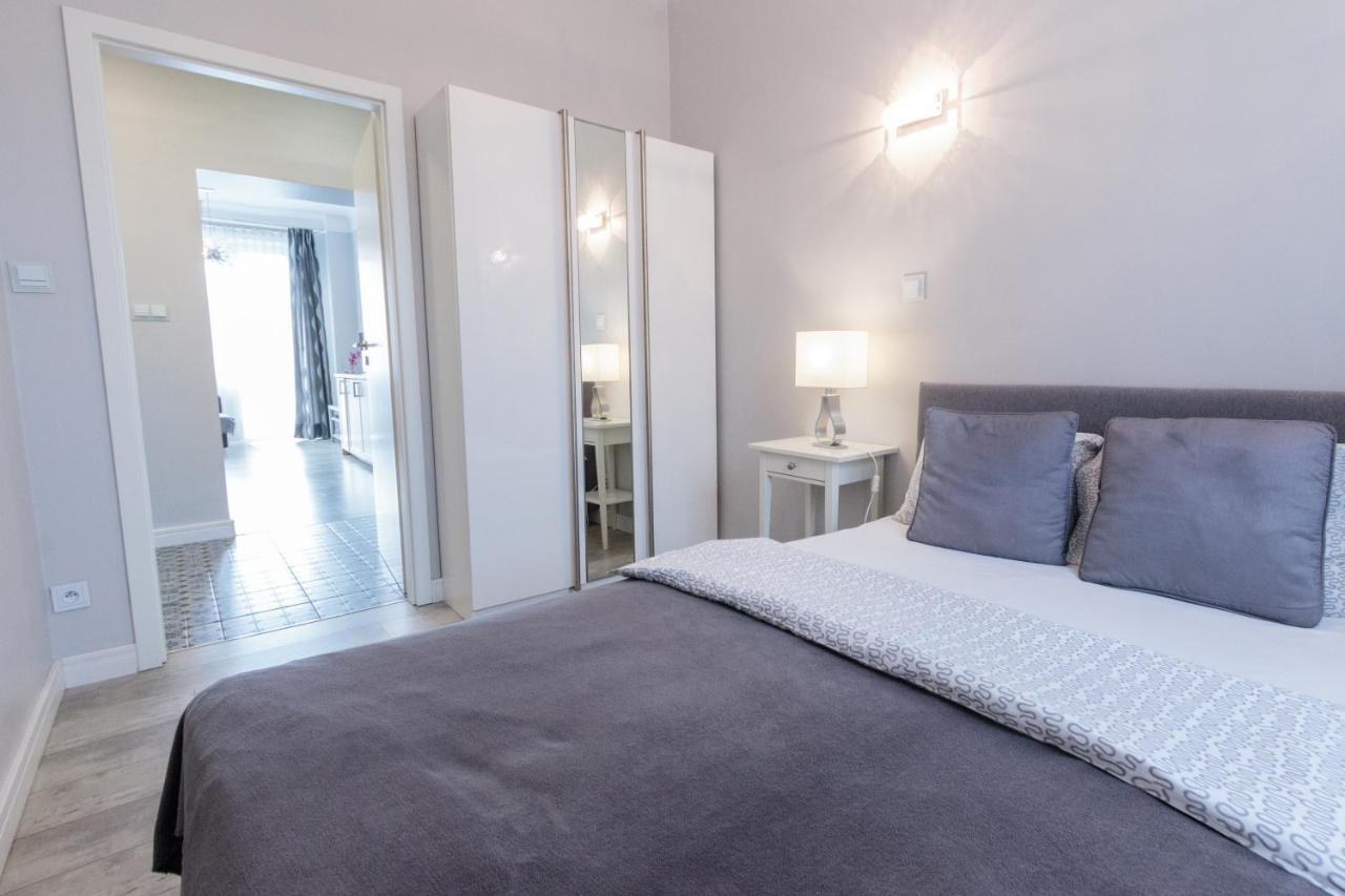 Rental Apartments Krochmalna Warsaw Ngoại thất bức ảnh